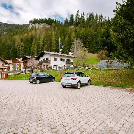 Crepaz By Interhome Канацеи